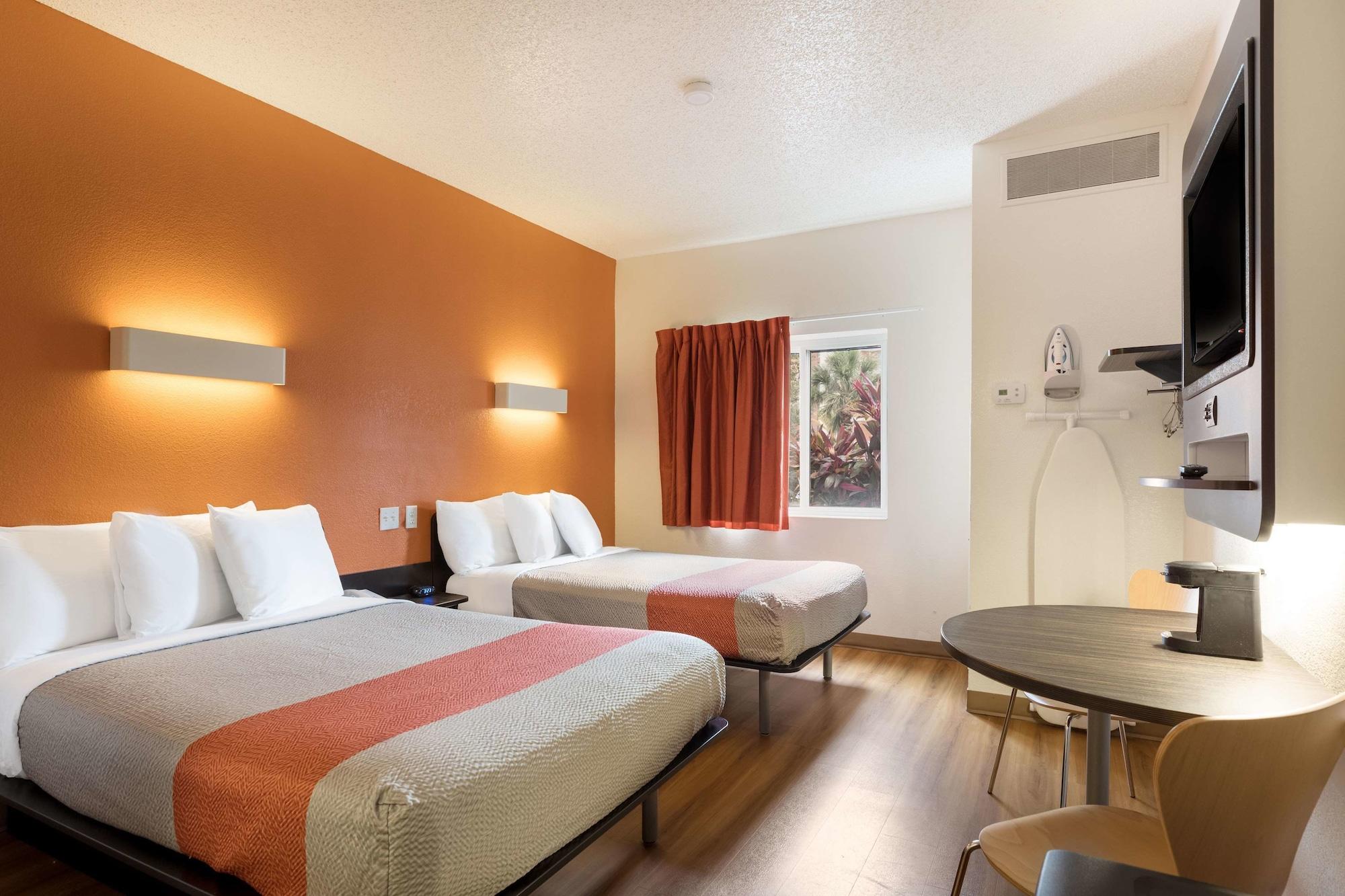 Motel 6-Orlando, Fl - International Dr Bagian luar foto