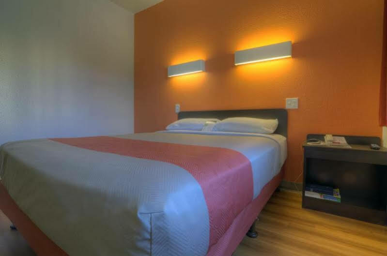 Motel 6-Orlando, Fl - International Dr Bagian luar foto